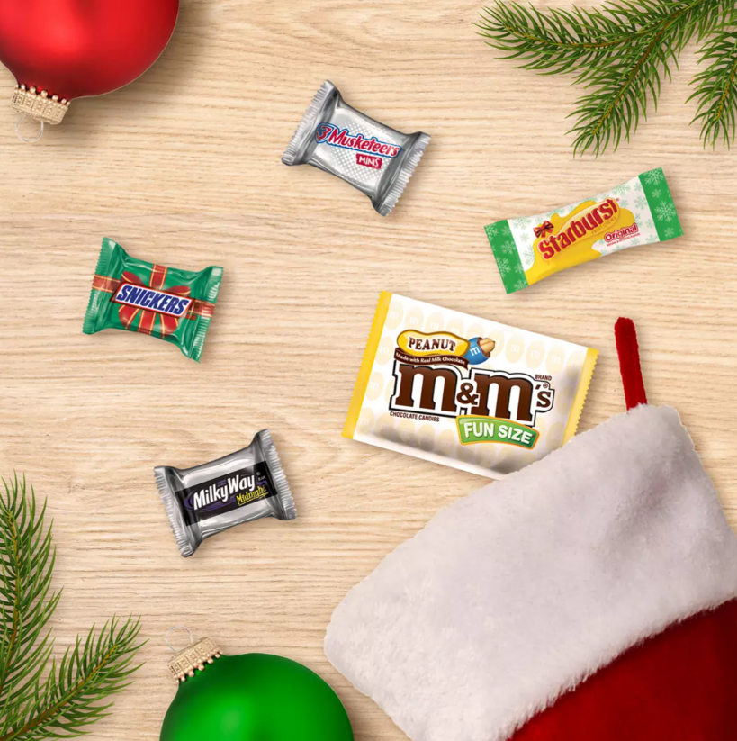 M&M’S, Snickers, Starburst, Milky Way & More Holiday Variety Pack Christmas Candy, 43.6 oz, 150 ct