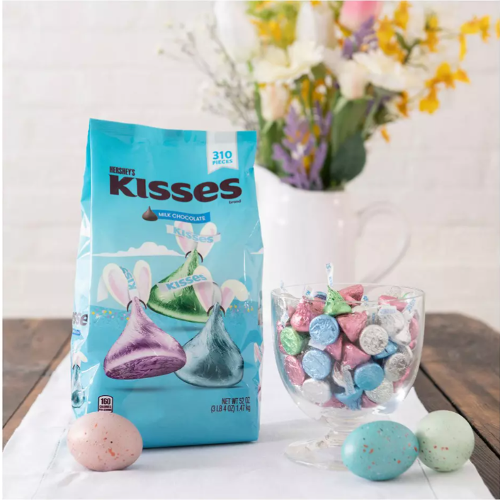 Hershey's Kisses Milk Chocolates Easter Candy, 310 ct./52 oz.